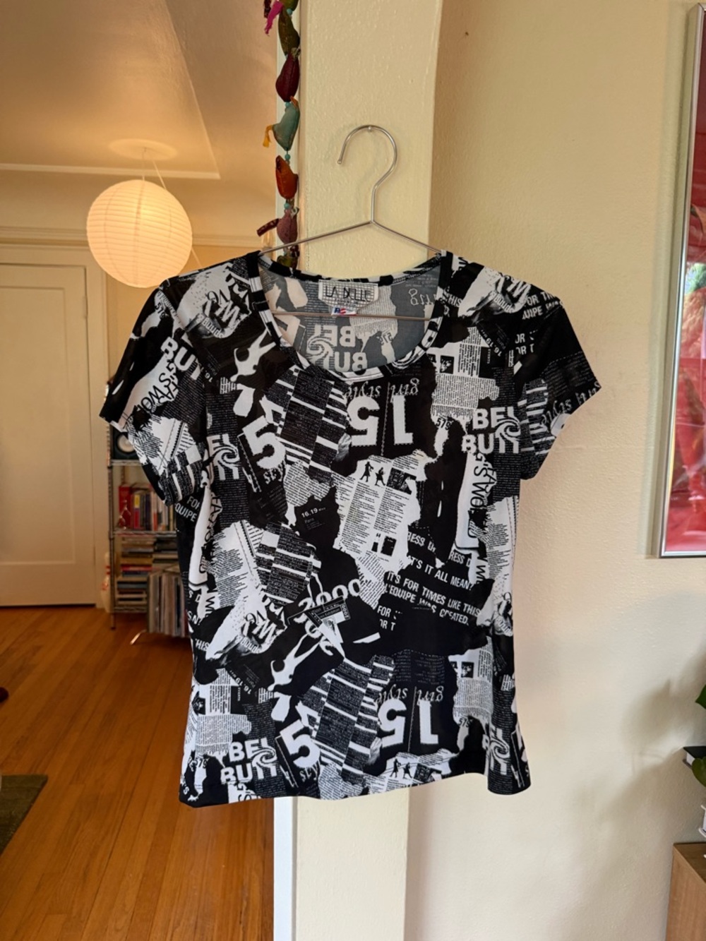 Vintage 90s Black & White Newspaper Print Tee